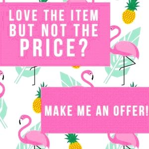 🍍Send me an offer for an item or bundle!!📦